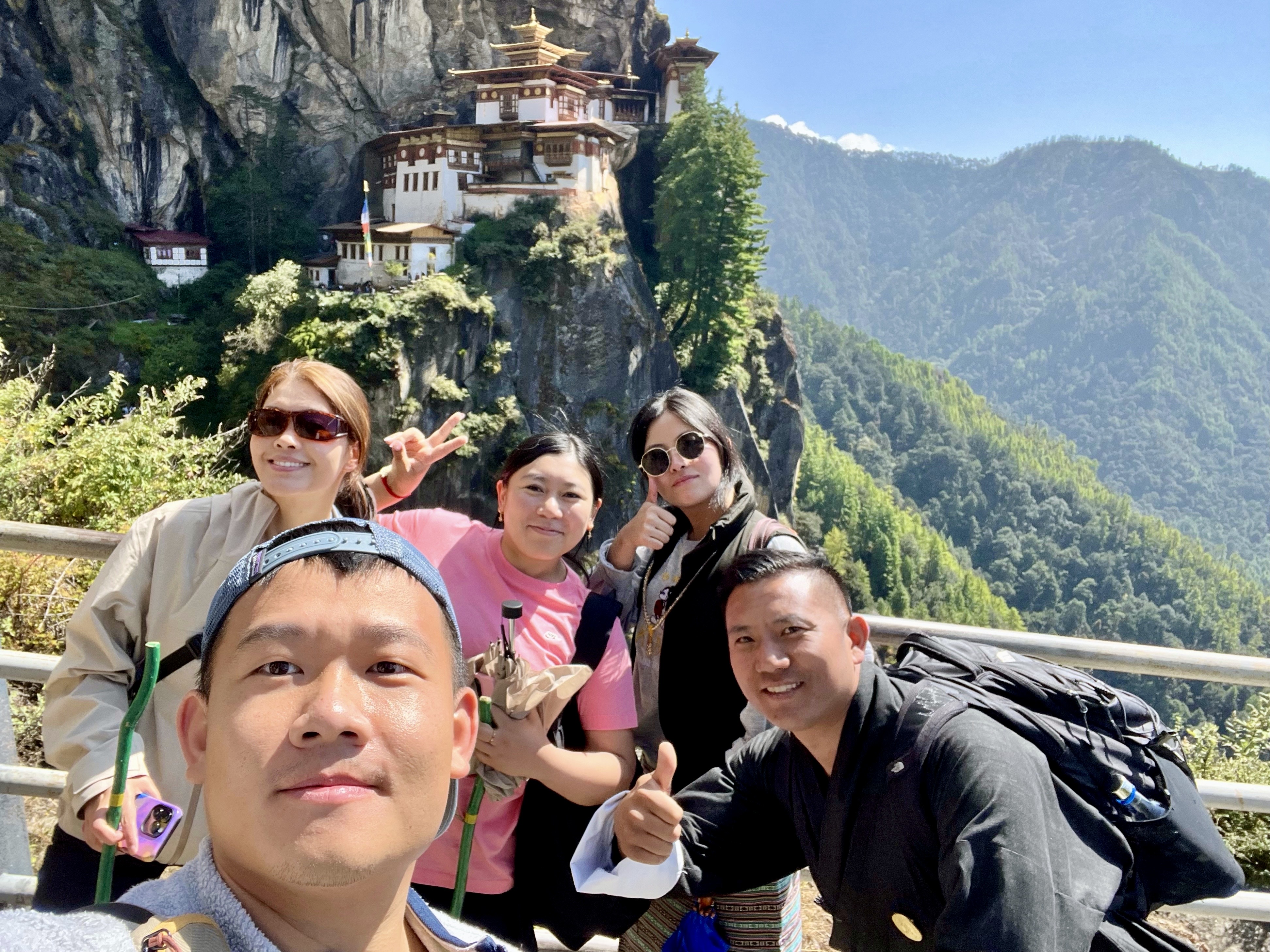 Happy travellers at Tiger's Nest